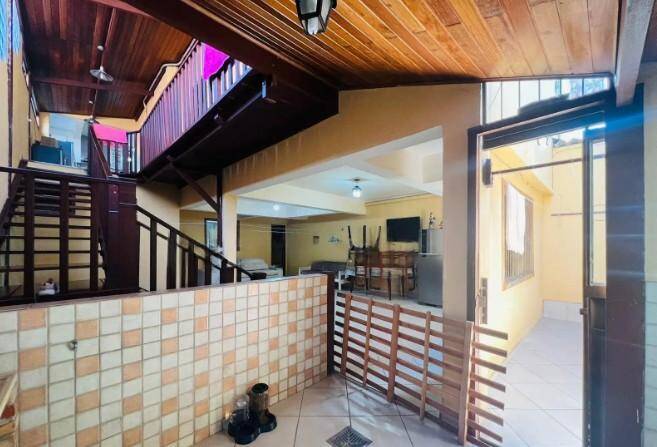 Casa, 4 quartos, 259 m² - Foto 7
