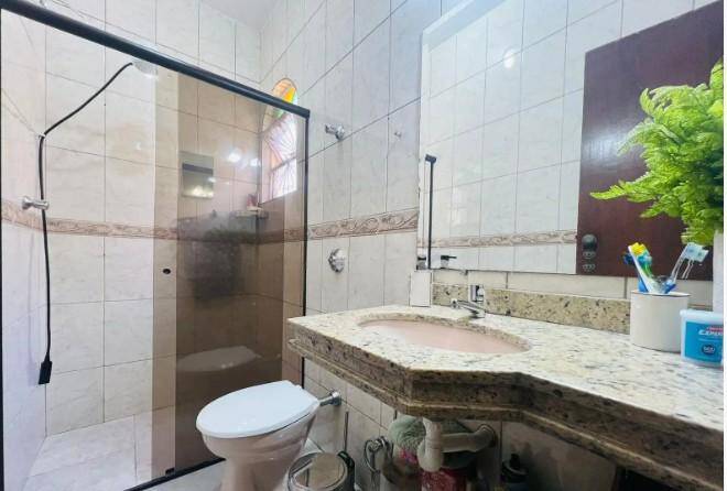 Casa, 4 quartos, 259 m² - Foto 9