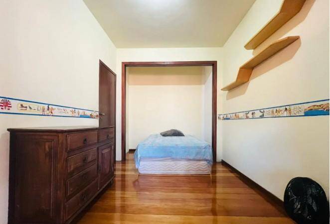Casa, 4 quartos, 259 m² - Foto 13