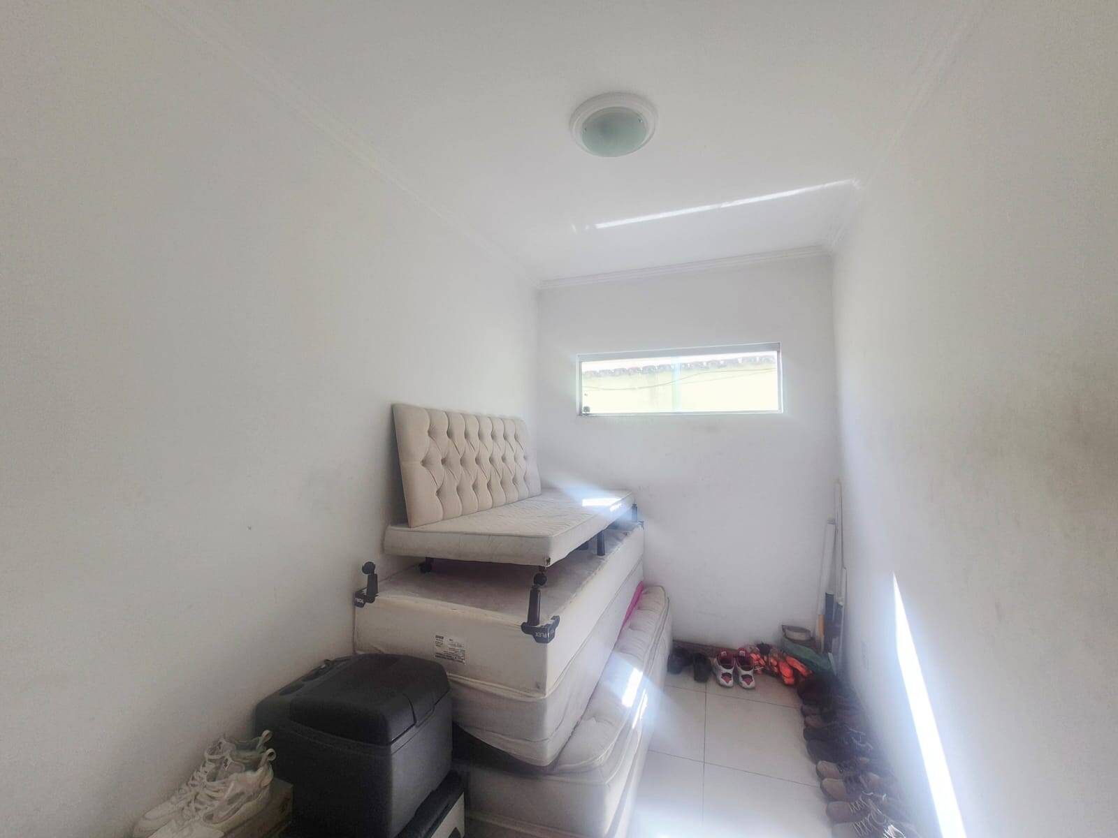 Casa, 3 quartos, 235 m² - Foto 14