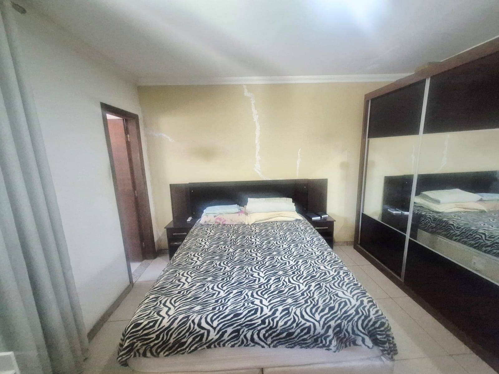 Casa, 3 quartos, 235 m² - Foto 9