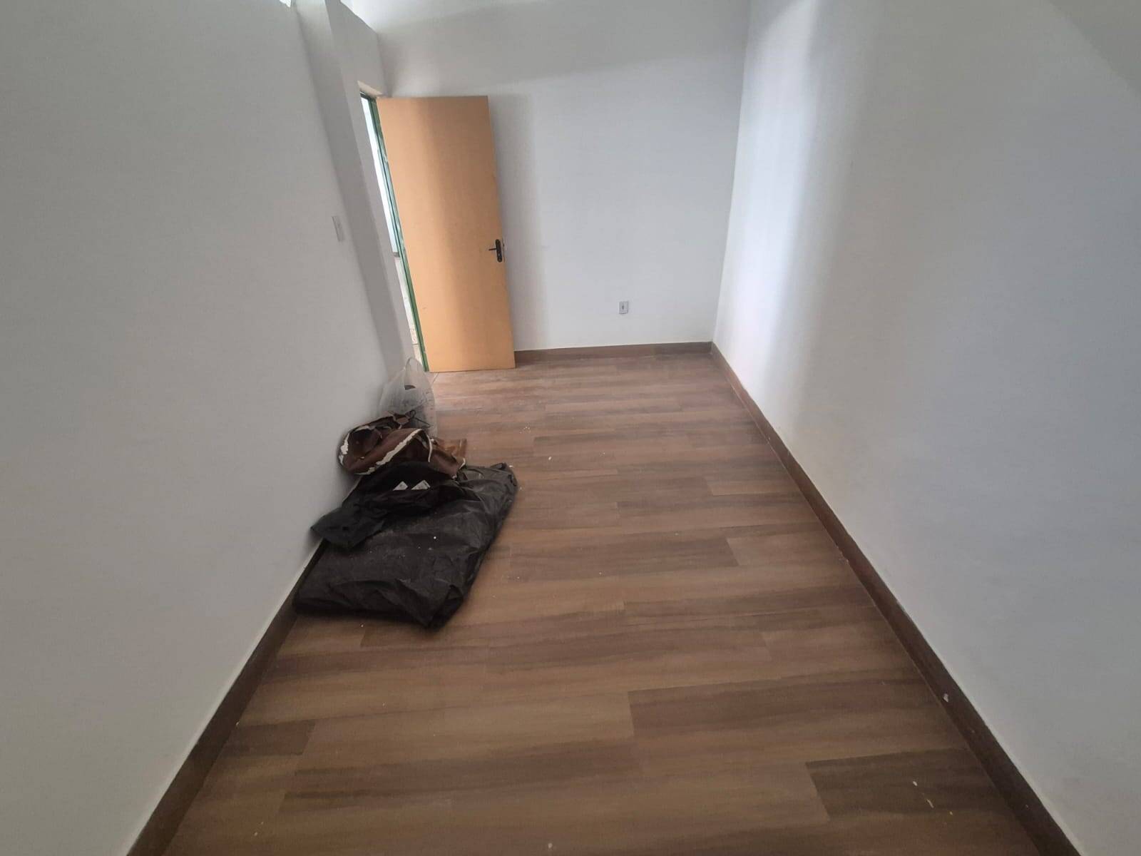 Casa, 4 quartos, 180 m² - Foto 9