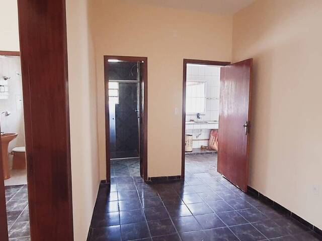 Casa para Venda em Belo Horizonte - 4