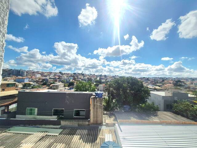 Casa para Venda em Belo Horizonte - 4