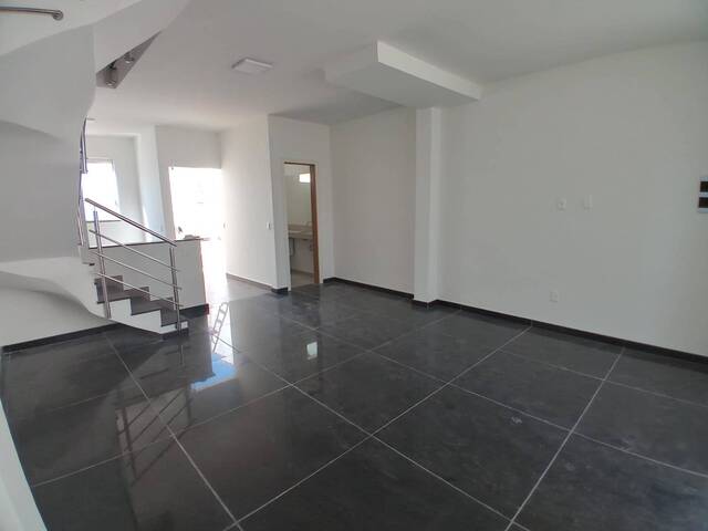 Casa para Venda em Belo Horizonte - 5