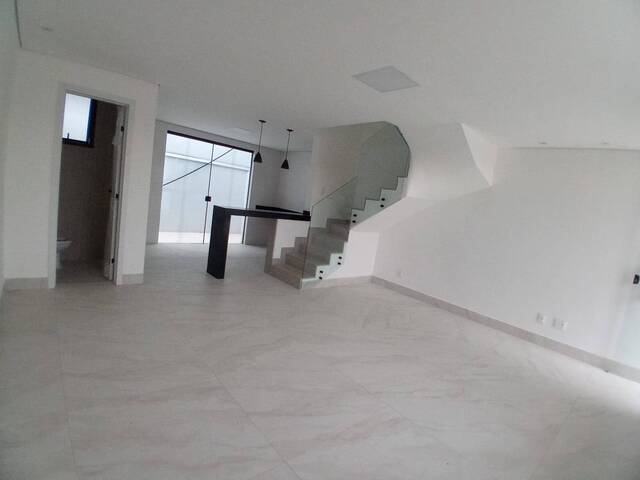 Casa para Venda em Belo Horizonte - 5