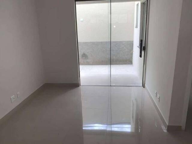 Apartamento para Venda em Belo Horizonte - 2