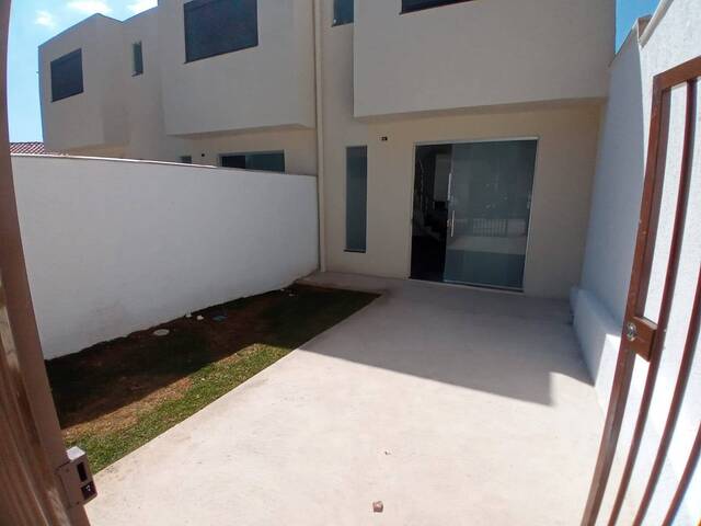 #113 - Casa para Venda em Belo Horizonte - MG