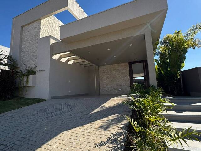 #202 - Casa em condomínio para Venda em Vespasiano - MG