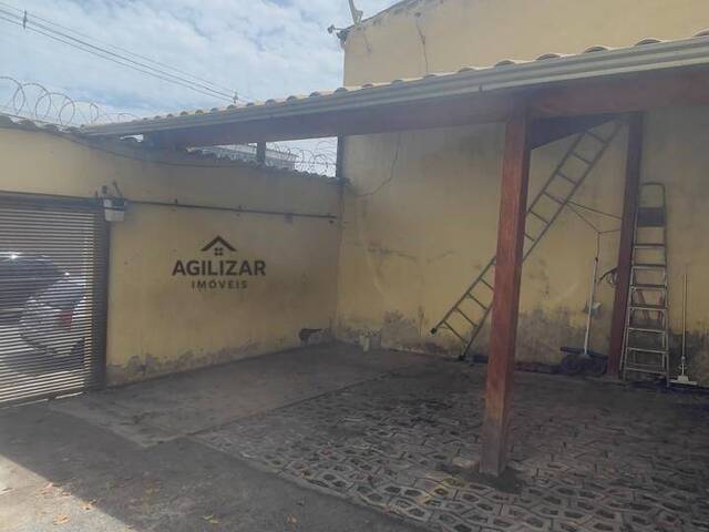 #245 - Casa para Venda em Belo Horizonte - MG